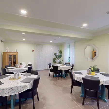 Landhaus Hotel 3*